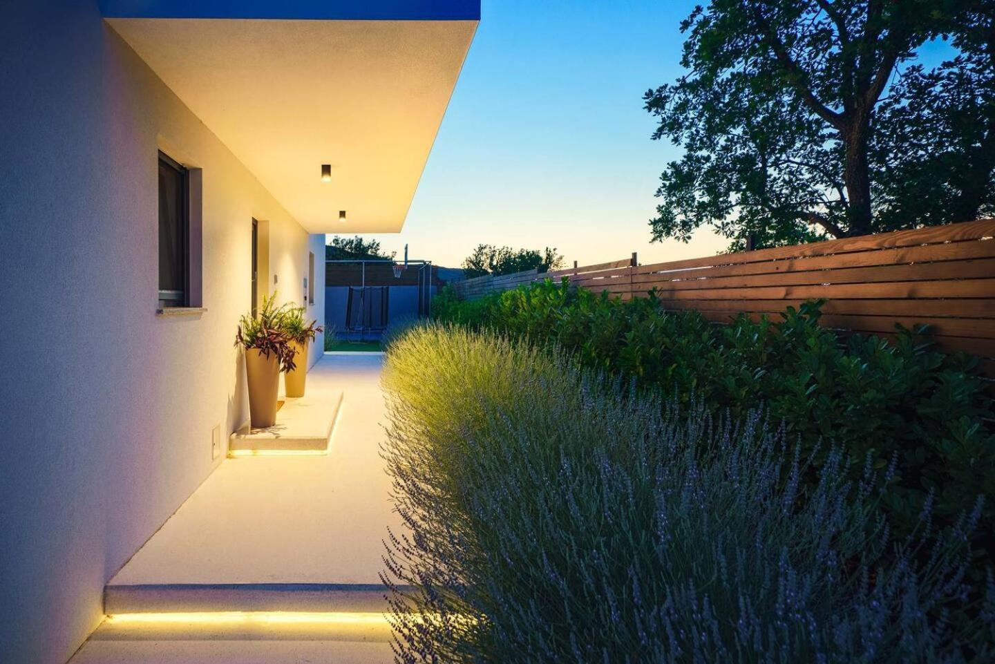 Villa O Vodice Eksteriør billede